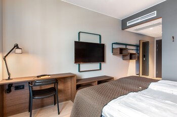 quality hotel river station