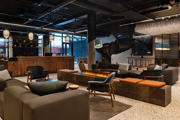 quality hotel river station