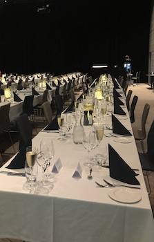 quality hotel river station