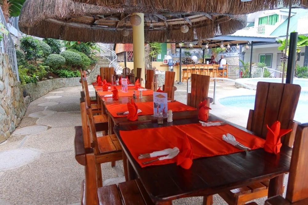 jack daniel apartments