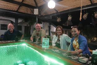 jack daniel apartments