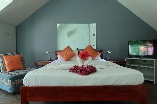 jack daniel apartments