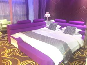 greentree alliance bengbu railway station hotel