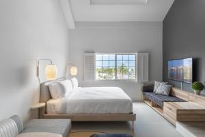 the locale hotel grand cayman