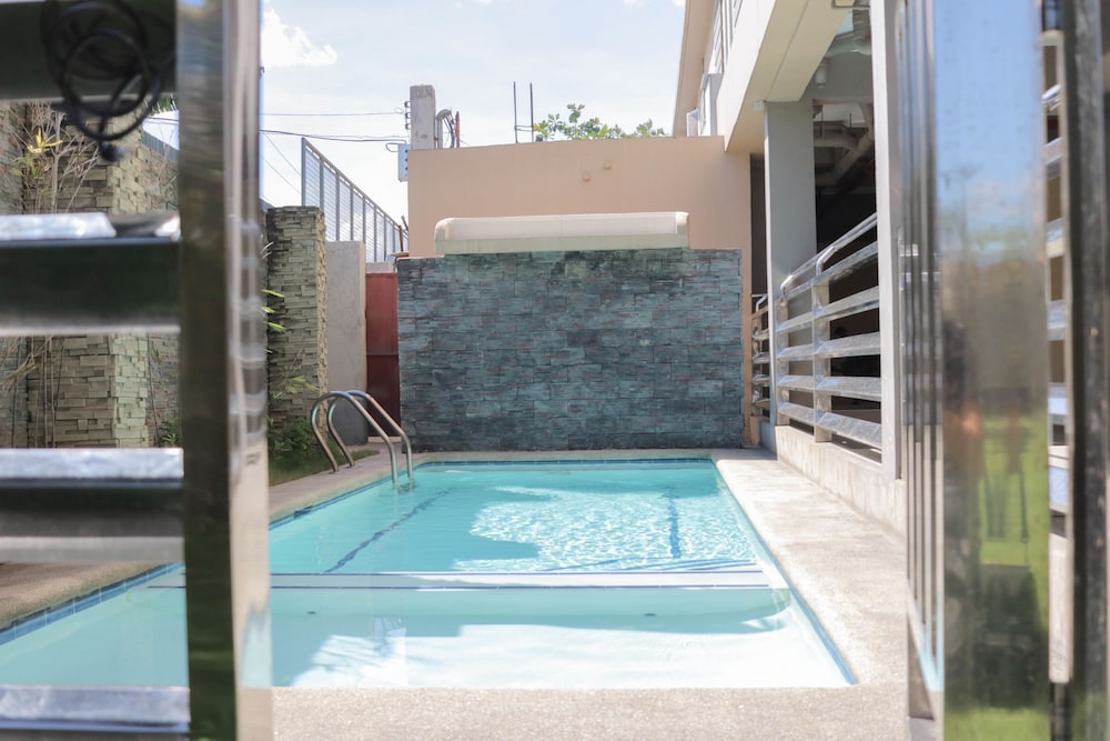 reddoorz plus hernan cortez cebu