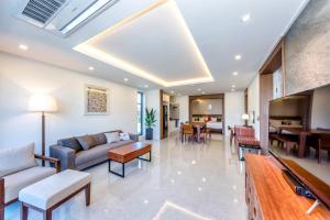 arts spa and poolvilla