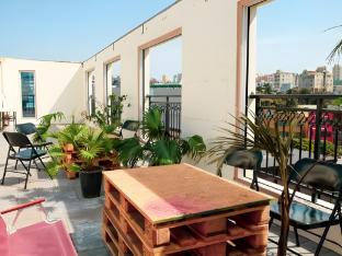 bed radio dongmoon hostel