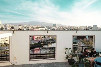 bed radio dongmoon hostel