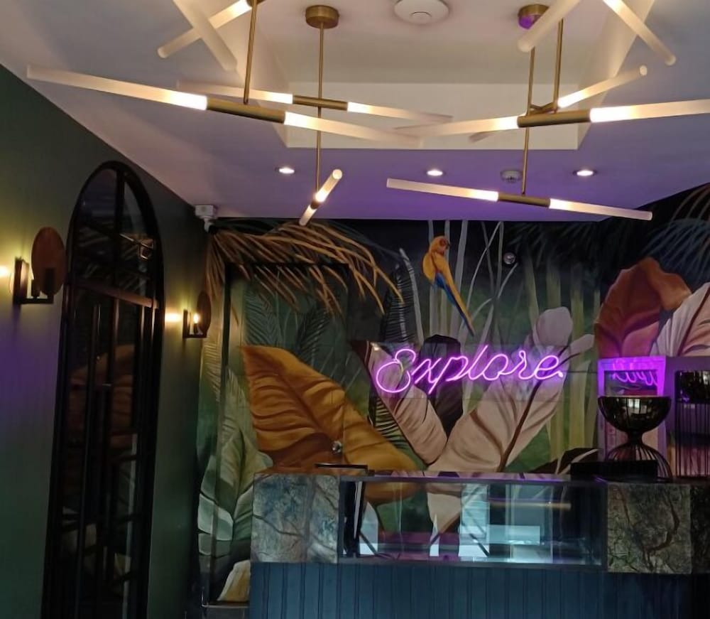 citizen hotel