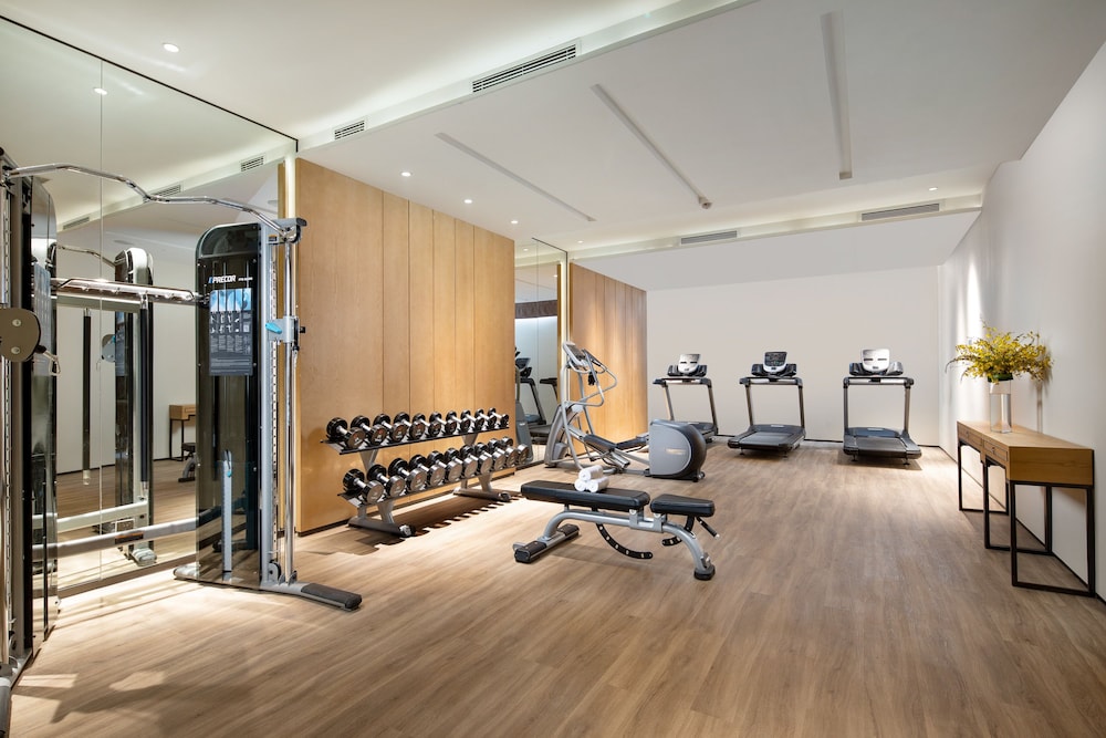 hilton garden inn nujiang