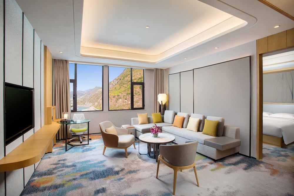 hilton garden inn nujiang