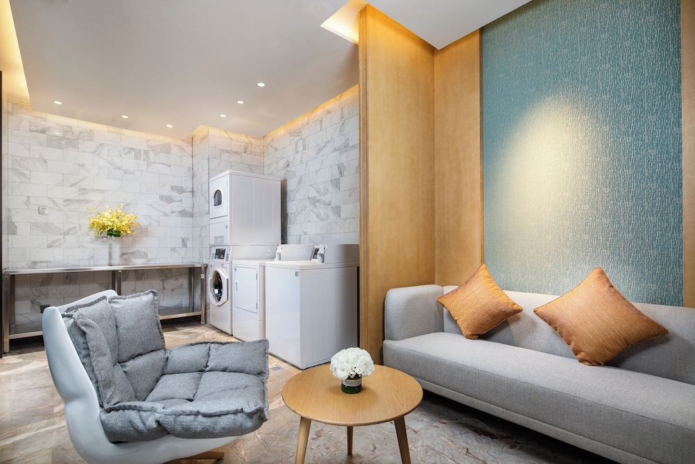 hilton garden inn nujiang