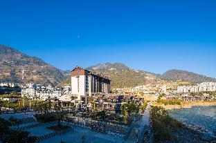 hilton garden inn nujiang