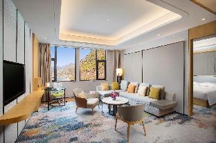 hilton garden inn nujiang