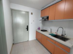 ifamily apart hotel xinjinqiao branch