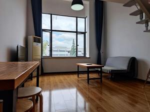 ifamily apart hotel xinjinqiao branch