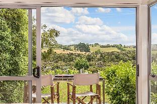 riverside matakana hotel