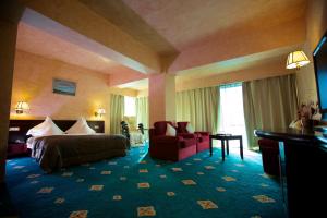 Hotel-Img