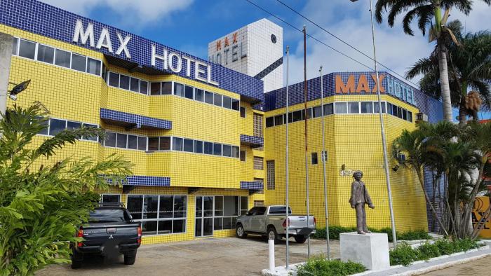 max hotel