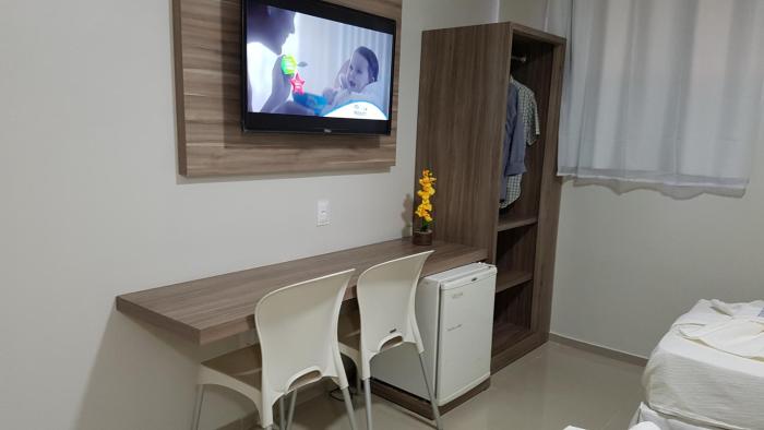 max hotel