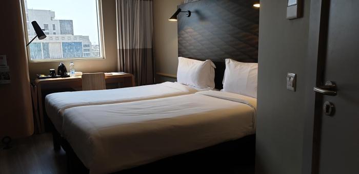 ibis jeddah malik road