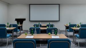 ibis jeddah malik road