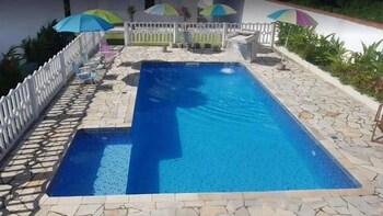 pousada tani com piscina em maresias