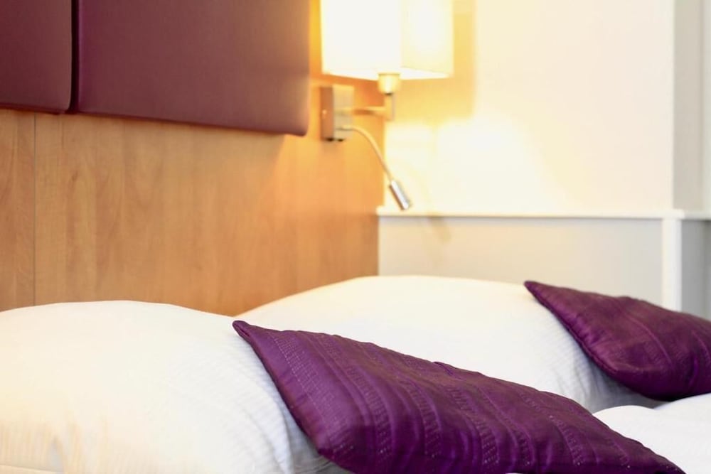 hotel niederrad self check in