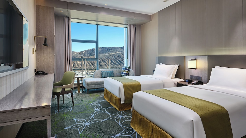 holiday inn xining hot spring an ihg hotel