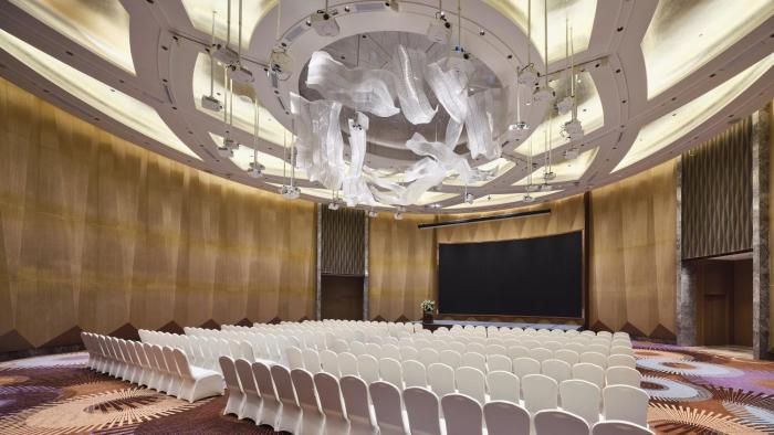 holiday inn xining hot spring an ihg hotel