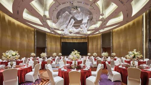 holiday inn xining hot spring an ihg hotel