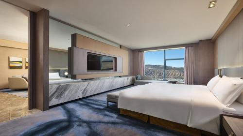 holiday inn xining hot spring an ihg hotel