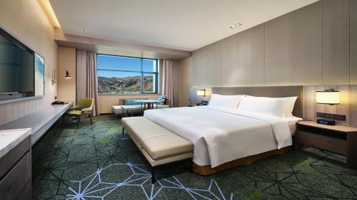 holiday inn xining hot spring an ihg hotel