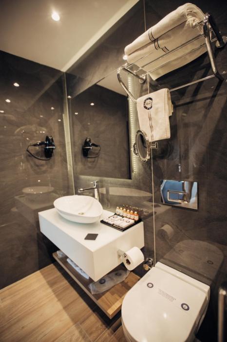 burhaniye marina boutique hotel