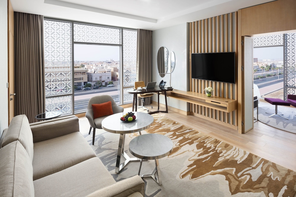 crowne plaza jeddah al salam an ihg hotel