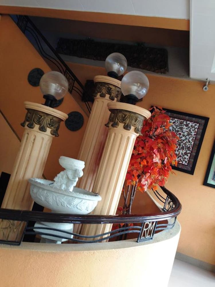 rm guest house