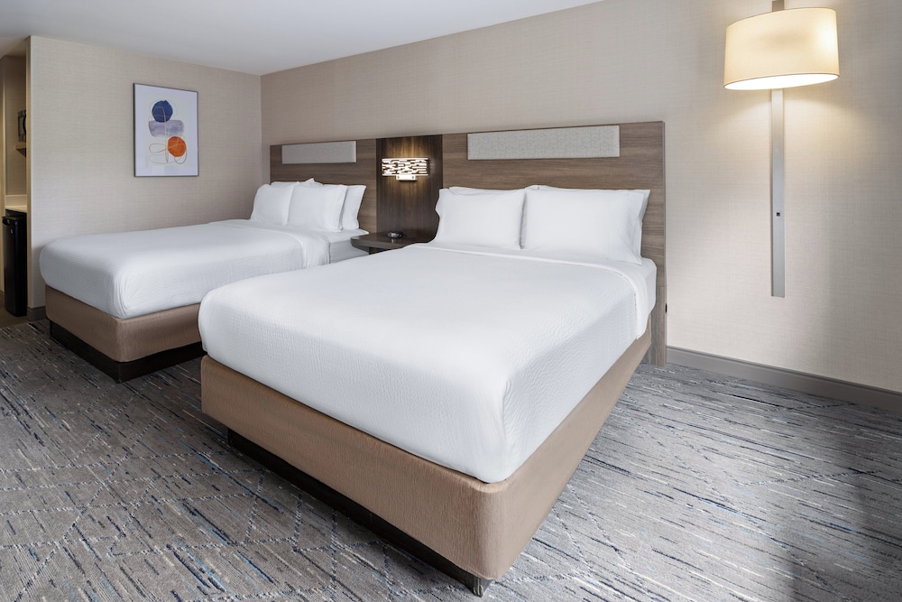 holiday inn express hotel and suites freeport by ihg