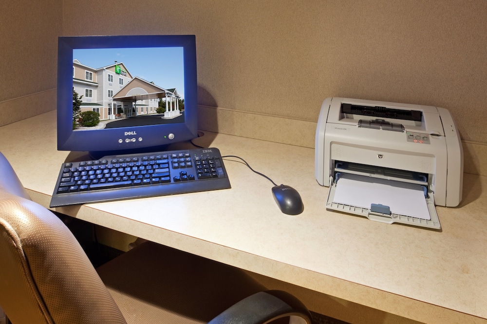 holiday inn express hotel and suites freeport by ihg