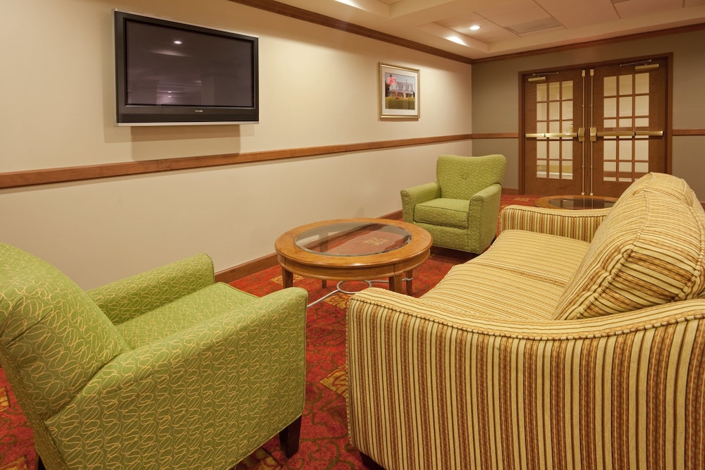 holiday inn express hotel and suites freeport by ihg