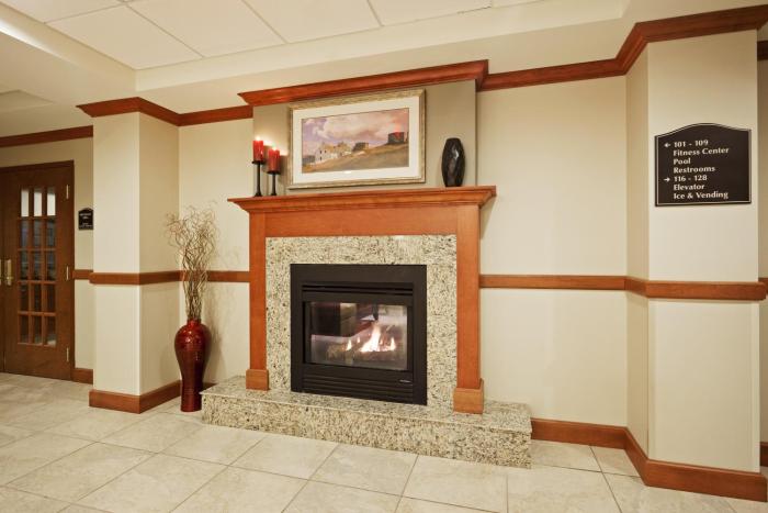 holiday inn express hotel and suites freeport by ihg