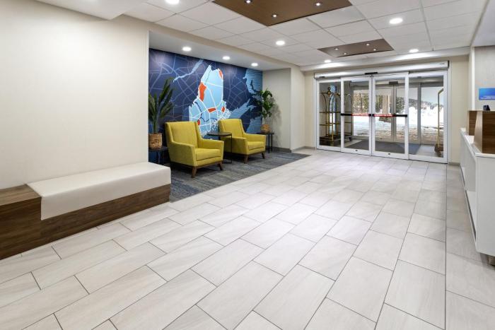 holiday inn express hotel and suites freeport by ihg