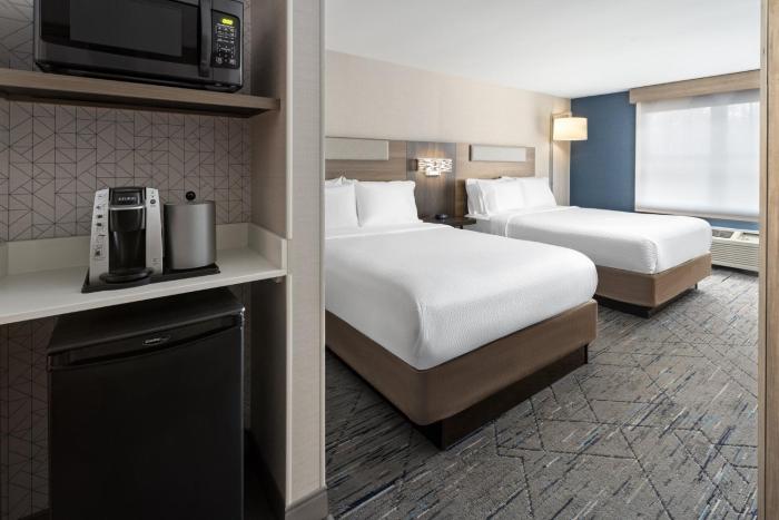 holiday inn express hotel and suites freeport by ihg