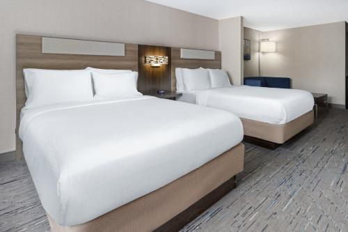 holiday inn express hotel and suites freeport by ihg