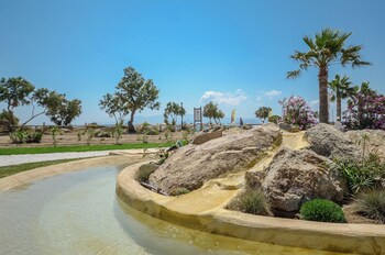 glaronissi beach