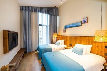 wonderland resorts hangzhou fuchun