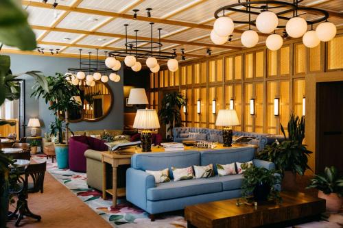 The Drayton Hotel Savannah, Curio Collection By Hilton,Georgia>>Savannah,5 star