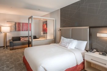 springhill suites by marriott dallas central expressway