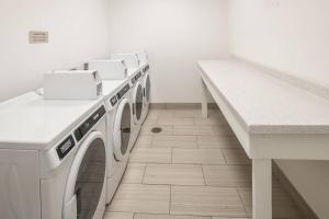 springhill suites by marriott dallas central expressway