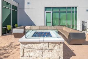 springhill suites by marriott dallas central expressway