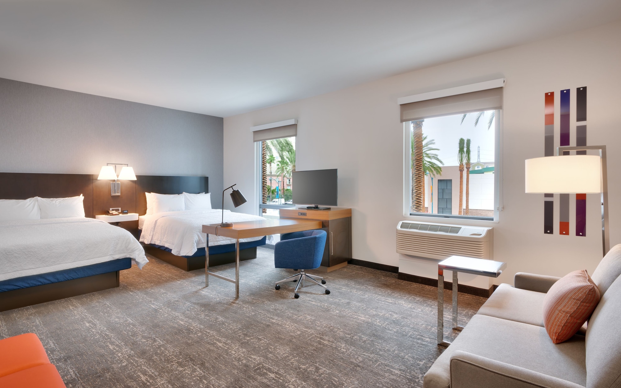 hampton inn and suites anaheim resort convention center